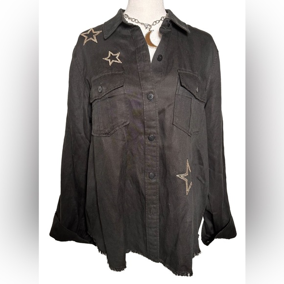 Rails Black Star Women’s Button Down - Picture 3 of 10